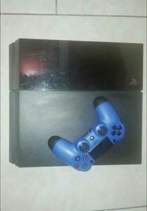 Play Station 4 Usado