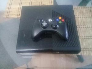 Vendo Xbox 360'super Slim