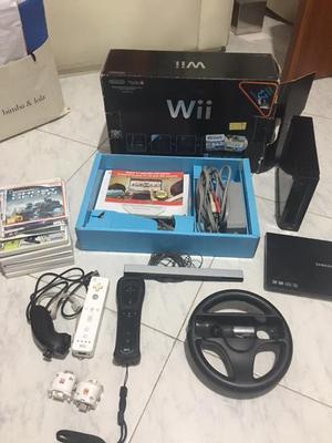 Consola WI con todos sus accesorios!