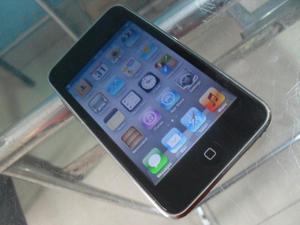 Ipod touch 3 generacion 16 GB,