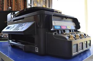 Impresora Epson L575 Ecotank, sistema tintas continuas,