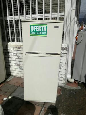 Vendo Nevera No Frost Pequeña Completa