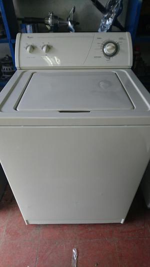 se vende hermosa lavadora pa extrenar wirpooll americana 42