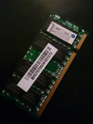 Vendo Memoria Ram de 1 Gb Ddr2