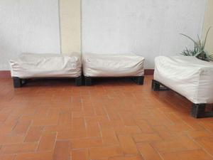 Muebles con estibas, madera inmunizada, incluyen cojines