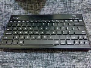 Teclado Bluetooth Slim Kensington Usado