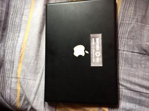 Macbook Black Mid  Core 2 duo