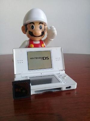 Nintendo Ds Lite Blanco Muy Bonito+r4 8gb Cargador Original