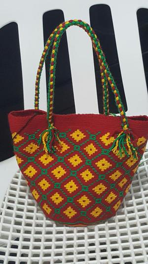 Bolso de Lana Hecho por Wayuu