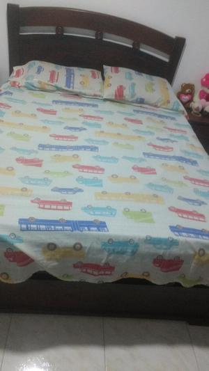 Cama de 140 con Dos Colchones