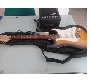 Guitarra electrica nueva modelo stratocaster-amplificador