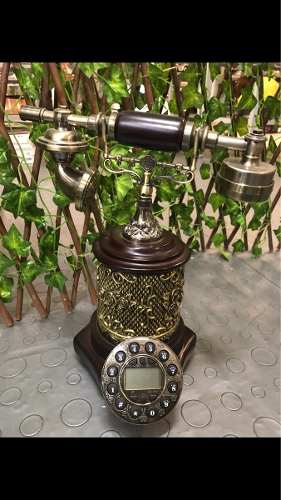 Teléfono Nuevo Modelo Antiguo