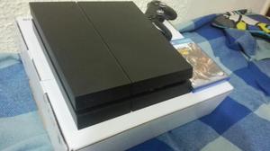 Play Station 4