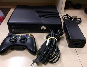 Xbox 360 slim con chip de juegos piratas, Tuluá