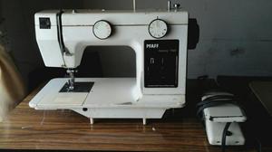 Máquina de Coser Pfaff