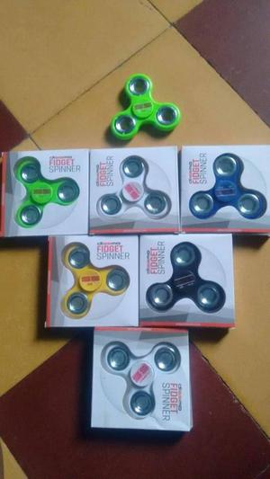 REMATO HERMOSOS FIDGET SPINNER