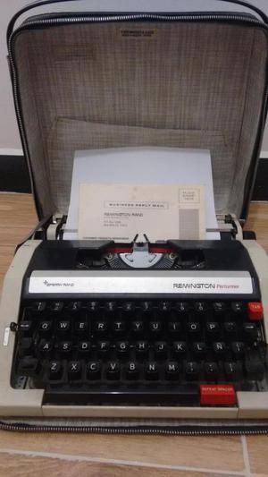 Máquina de Escribir REMINGTON PERFORMER Japonesa