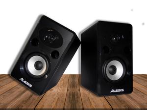 Monitores De Estudio Alesis Elevate 6 Activos