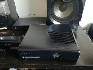 Vendo Xbox 360 Super Slim