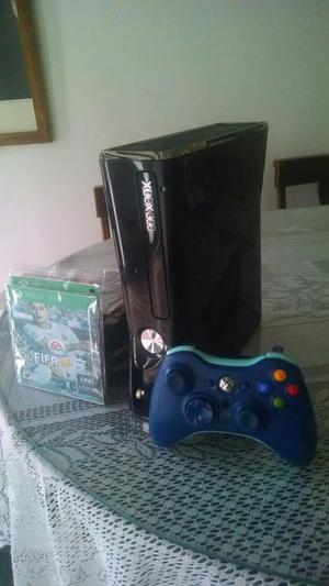 Xbox Slim con Kinet Y 40 Juegos Y Contro