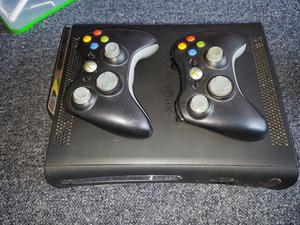 Xbox hdd Y Dos Controles