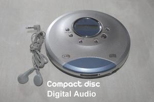 Reproductor Portatil Compact Disc, Con Audífonos