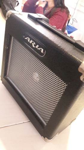 Amplificador Guitarra Eléctrica Aria Ag-10x.