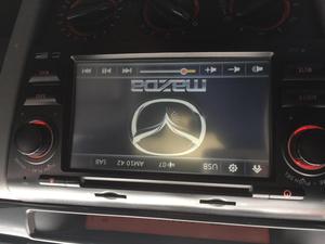 Radio original de pantalla para Mazda 3 tiene cámara de