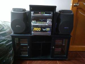 Se Vende Equipo de Sonido con Mueble