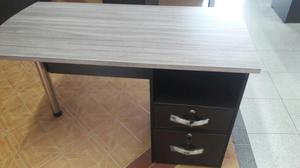 Escritorio de 1.20