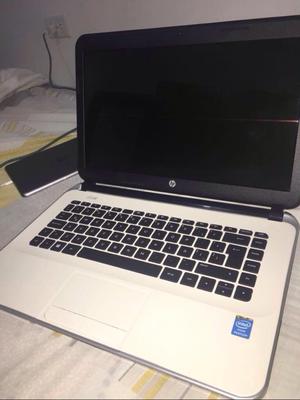 Se Vendo Portatil Hp 14-D026La Blanco