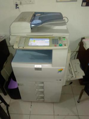 impresora ricoh mp c a color con poscrit