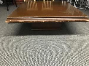 Mesa Crentro de Sala