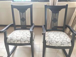 VENDO 2 MESEDORAS