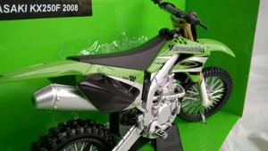 Moto Kawasaki Kx450f Y 250f New Ray A Escala 1/12
