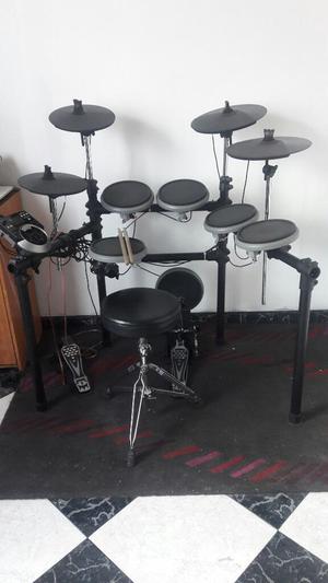 Bateria Medeli 550