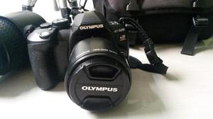 regalo cámara Olympus E520 buen estado, URGENTE