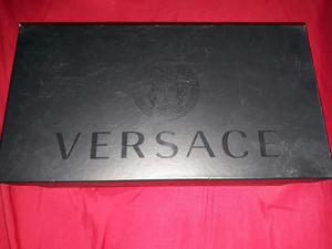 Chanclas Versace a Mitad de Precio