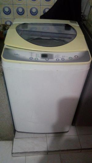 Gran venta lavadora Electroluxe 16 en buen estado
