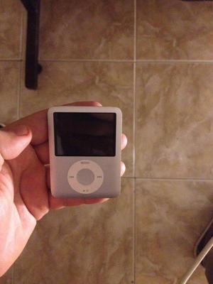 Vendo iPod de 4 Gb