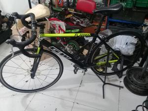 Se Vende Bici de Ruta Gw Flamma Talla M