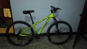 vendo bicicleta todo terreno muy buen estado!!