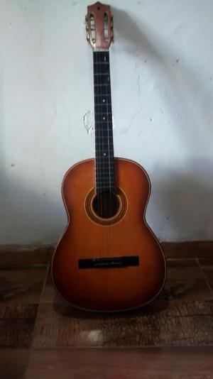 Guitarra acustica