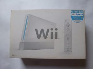Nintendo Wii Consola Blanca + 1 Wii Sports Game