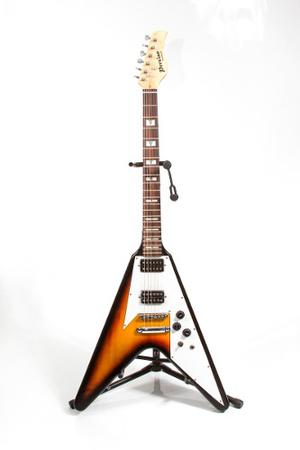 Guitarra Eléctrica (fly In V) Egh600 Marca Persian