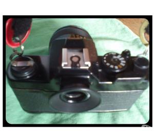 Vendo Camara YASHICA FX-3 super  lente ML 50 mm 1:1.7 JA