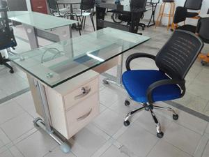 escritorios gerencial lineal en vidrio