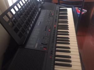 teclado organeta Yamaha psr400