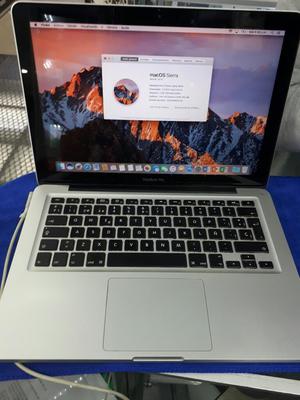 Macbook Pro 13.3 Corei5 4gb, 320gb Intac