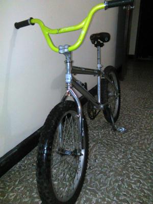 Bicicleta tipo Cross